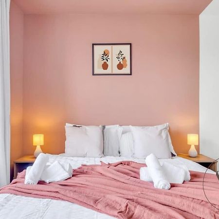 Sienna Longton Studio 2C - Wi-Fi, Alton Towers, Netflix Stoke-on-Trent Eksteriør bilde